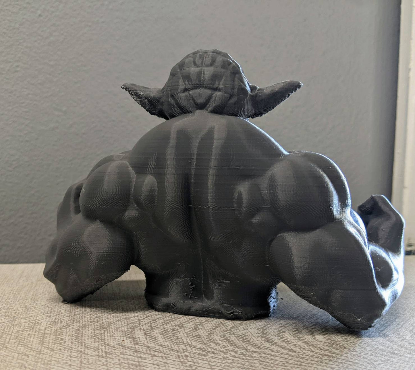 New Hulk-Yoda Bust inspired by Star Wars